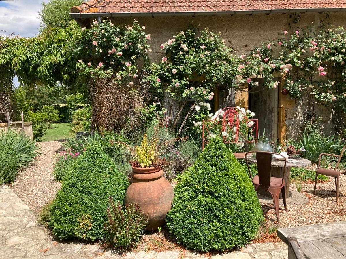 Céron Les Jardins Des Soussilanges B&B 외부 사진