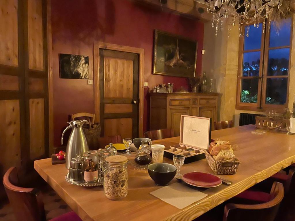 Céron Les Jardins Des Soussilanges B&B 외부 사진