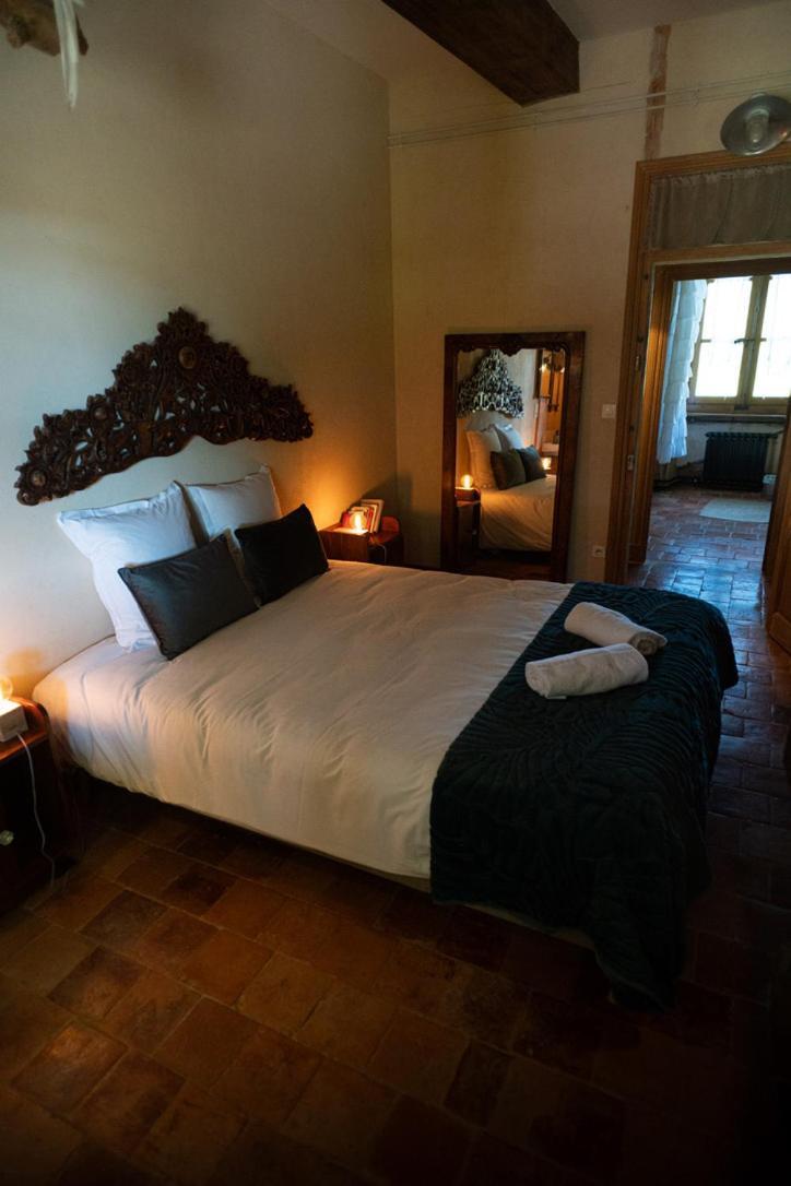Céron Les Jardins Des Soussilanges B&B 외부 사진