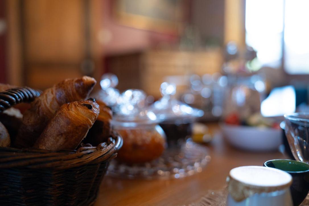 Céron Les Jardins Des Soussilanges B&B 외부 사진