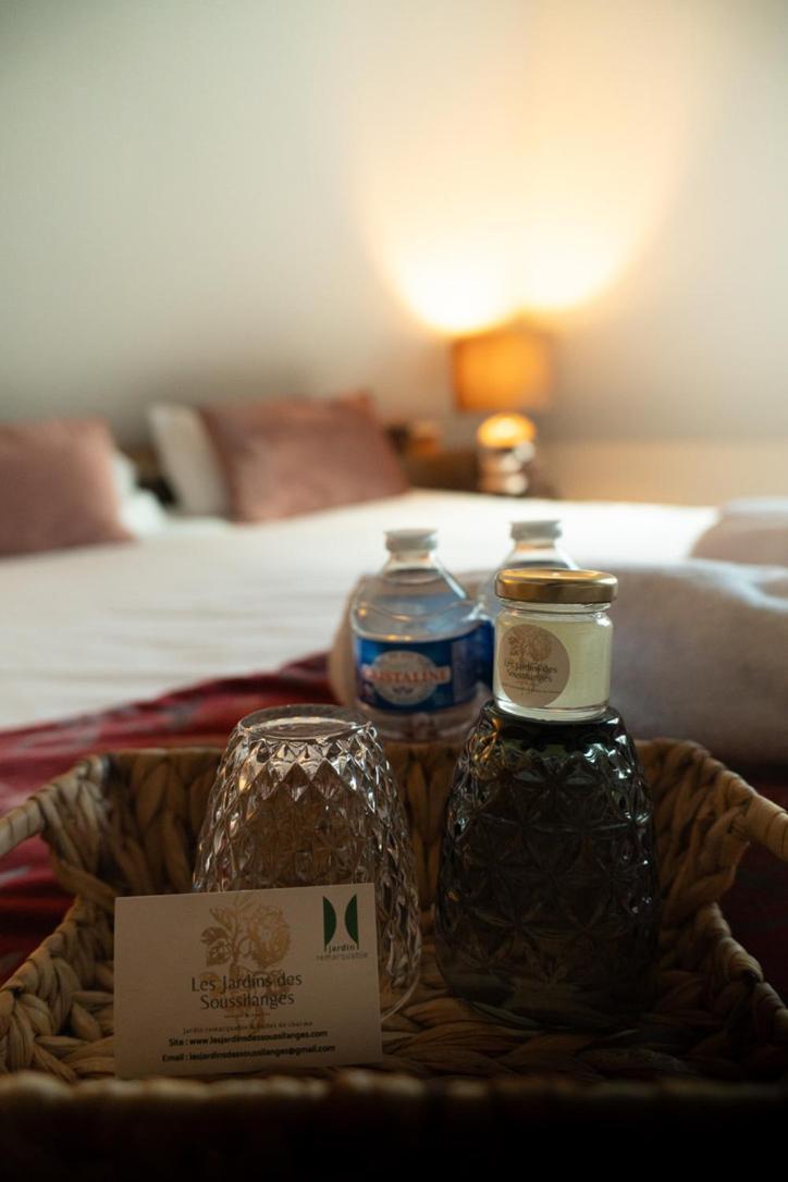 Céron Les Jardins Des Soussilanges B&B 외부 사진